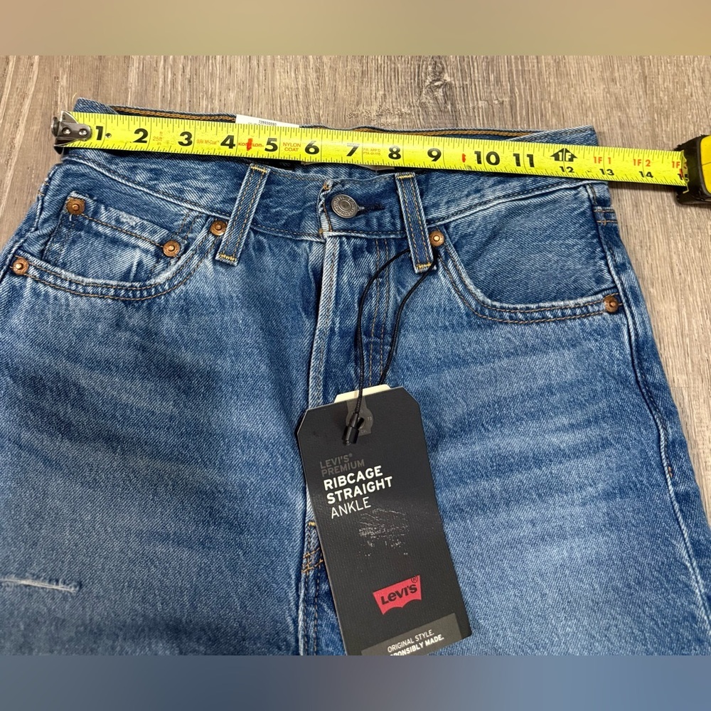 Levi’s Ribcage Straight Ankle Jeans Ultra High Rise Distressed Denim Medium Wash - Picture 6 of 11